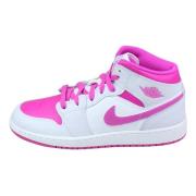 Jordan Fire Pink Mid-Top Sneaker Pink, Dam