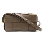 Bottega Veneta Vintage Pre-owned Laeder crossbodyvskor Brown, Dam