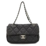 Chanel Vintage Pre-owned Canvas crossbodyvskor Black, Dam