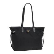 Prada Vintage Pre-owned Nylon handvskor Black, Dam