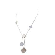 Van Cleef & Arpels Pre-owned Pre-owned Metall halsband Gray, Dam