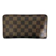 Louis Vuitton Vintage Pre-owned Canvas plnbcker Brown, Dam