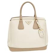 Prada Vintage Pre-owned Laeder totevskor Beige, Dam