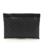 Louis Vuitton Vintage Pre-owned Tyg kuvertvskor Black, Dam