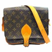 Louis Vuitton Vintage Pre-owned Canvas crossbodyvskor Brown, Dam