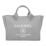 Chanel Vintage Pre-owned Tyg chanel-vskor Gray, Dam