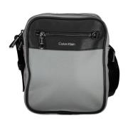 Calvin Klein Grå Herr Crossbody Väska med Dragkedja Gray, Herr