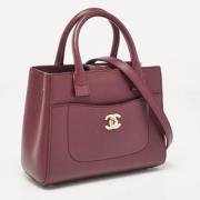 Chanel Vintage Pre-owned Laeder totevskor Red, Dam