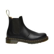 Dr. Martens Svarta Stövlar för en Stilren Look Black, Herr