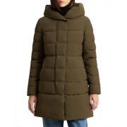 Woolrich Grön Puffy Prescott Parka Kappa Green, Dam