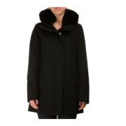 Woolrich Svart Faux Fur Parka Black, Dam