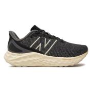 New Balance Färsk Skum Arishi V4 Sneakers Black, Dam