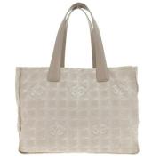 Chanel Vintage Pre-owned Canvas chanel-vskor Beige, Dam