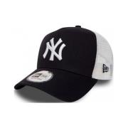 New Era Svart/Vit Trucker Logo Yankees Broderad Keps Black, Herr