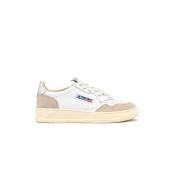 Autry Vintage-inspirerade vita lädersneakers White, Dam