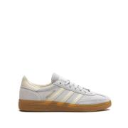 Adidas Grå Mocka Låg-Top Sneakers Gray, Dam