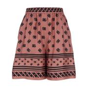 Dolce & Gabbana Rosa Silke Bermuda Shorts med DG Logo Pink, Dam