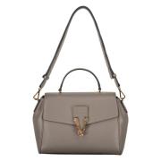 Versace Kalvskinn Crossbody Väska med Klaffstängning Gray, Dam