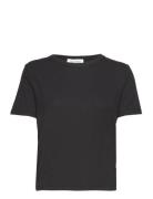 Nataliasw T-Shirt Black Sofie Schnoor