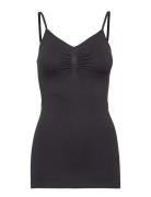 Celina Top Black Minus