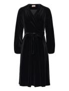 Milena Dress Black Jumperfabriken