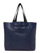 Bag Navy United Colors Of Benetton