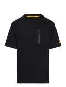 Branded Zip Pocket T-Shirt Black Lyle & Scott