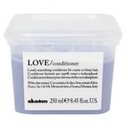 Davines LOVE Lovely Smoothing Conditioner (U) 250 ml