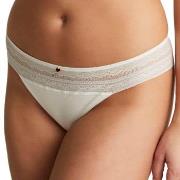 Chantelle Trosor EasyFeel Kristen String Vit 38 Dam