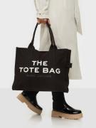 Marc Jacobs - Handväskor - Svart - The Large Tote - Väskor - Handbags