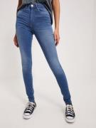 Only - High waisted jeans - Light Medium Blue Denim - Onlroyal Hw Sk D...