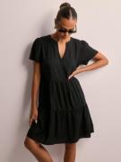 Only - Korta klänningar - Black - Onlzally Life S/S Thea Dress Noos P ...