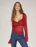 Nelly - Röd - Romantic Lace Top