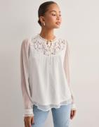 Vero Moda - Vit - Vmgaby Ls Top Wvn Ga