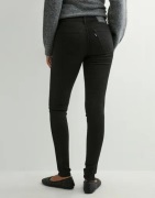 Levi's - Svart - 710 Super Skinny