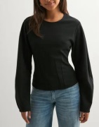 Nelly - Svart - Waist Focus Sweat