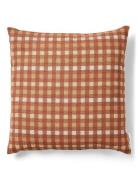 Hector 50X50 Cm Home Textiles Cushions & Blankets Cushions Red Complim...