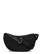 Abby Halfmoon Bag Bum Bag Väska Black Noella