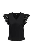 ONLY Onllou Life Emb S/S Frill Top Ptm Svart