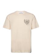 Chad T-Shirt Tops T-shirts Short-sleeved Cream Les Deux