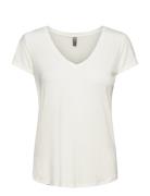 Cupoppy V-Neck T-Shirt Tops T-shirts & Tops Short-sleeved White Cultur...