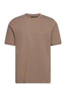 D Gal T-Shirt Tops T-shirts Short-sleeved Brown Lyle & Scott