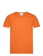 Slim Shield V-Neck T-Shirt Tops T-shirts Short-sleeved Orange GANT