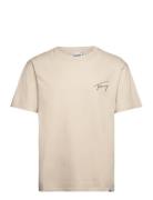 Tjm Reg Signature Tee Ext Tops T-shirts Short-sleeved Cream Tommy Jean...