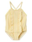 Nbffarrow Swimsuit Lil Baddräkt Badkläder Yellow Lil'Atelier