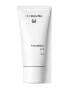 Dr. Hauschka Foundation 002 Pine 30 Ml