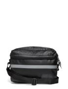 Aman Bike Axelväska Väska Black Eastpak