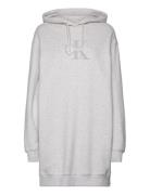 Chenille Monologo Hoodie Dress Kort Klänning Grey Calvin Klein Jeans