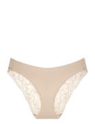 Triumph Body Make-Up Illusion Lace Highleg Beige