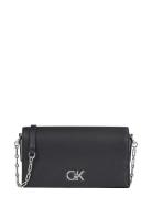 Calvin Klein Ck Mini Conv Chain Bag Svart